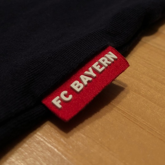 💥SOLD💥 Official Bayern Munich Munchen mens tee shirt - Picture 4 of 8